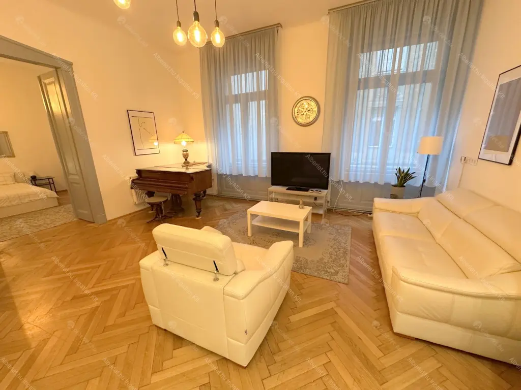 Kiadó albérlet 499000 Ft/hó áron: Budapest, V. kerület  Haris köz. Mérete: 100 nm, 3 szobás | Alberlet.hu - 6681994