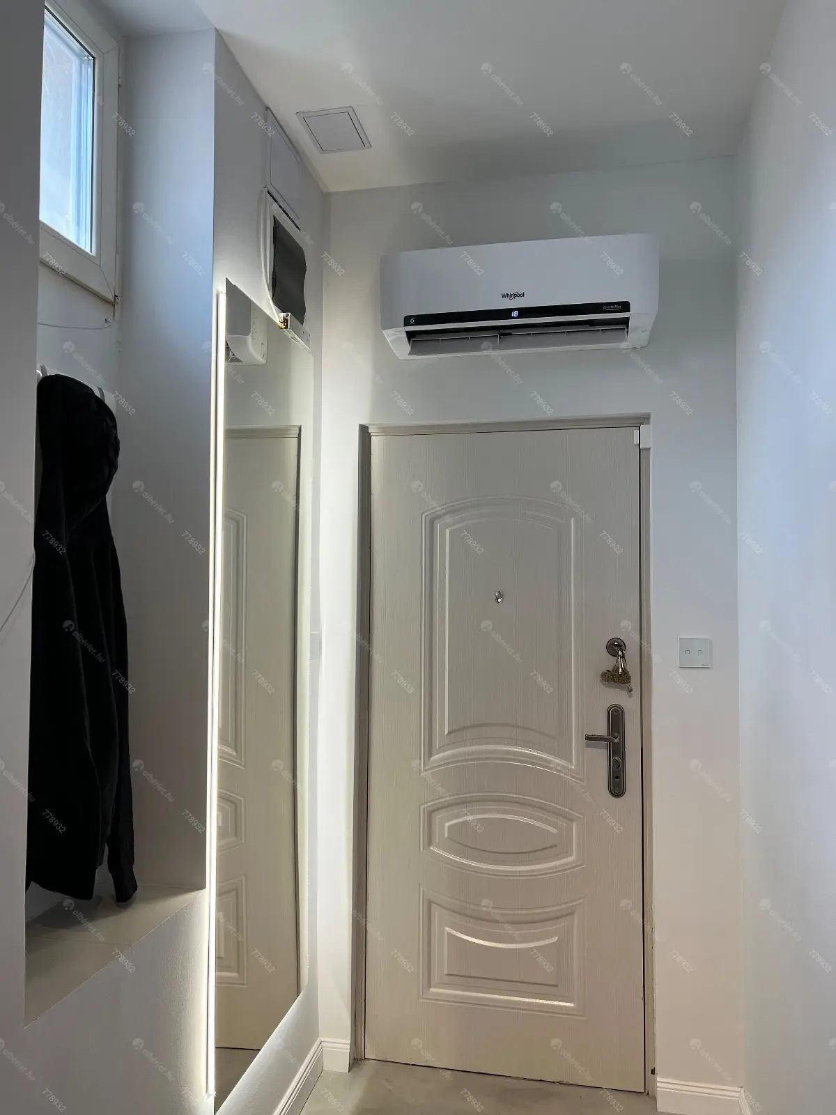 Kiadó albérlet 375000 Ft/hó áron: Budapest, V. kerület  Haris köz. Mérete: 32 nm, 2 szobás | Alberlet.hu - 6733980