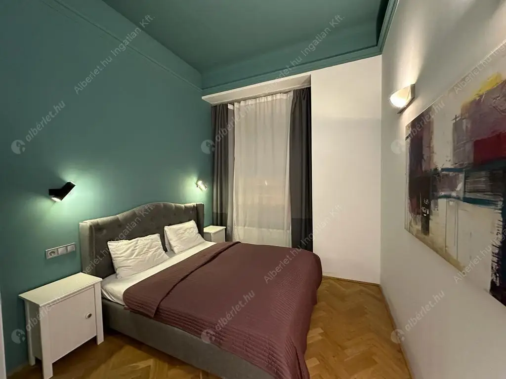 Kiadó albérlet 630000 Ft/hó áron: Budapest, V. kerület  Haris köz. Mérete: 75 nm, 3 szobás | Alberlet.hu - 6615424