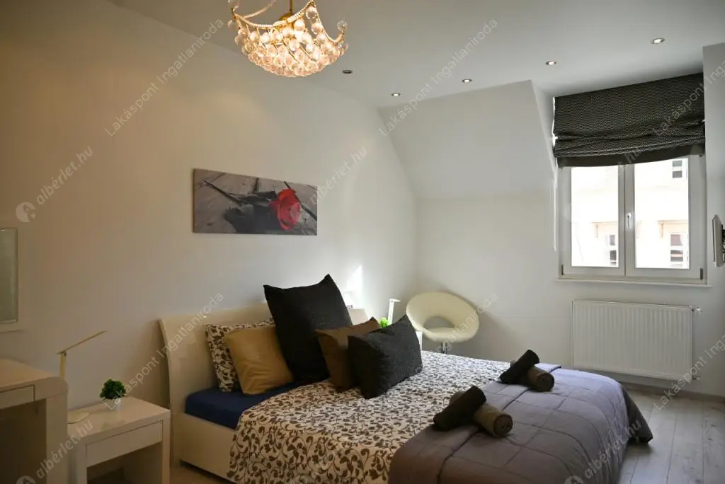 Kiadó albérlet 725000 Ft/hó áron: Budapest, V. kerület  Harmincad utca. Mérete: 100 nm, 4 szobás | Alberlet.hu - 6561565