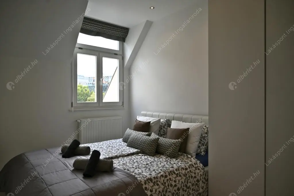 Kiadó albérlet 725000 Ft/hó áron: Budapest, V. kerület  Harmincad utca. Mérete: 100 nm, 4 szobás | Alberlet.hu - 6561568