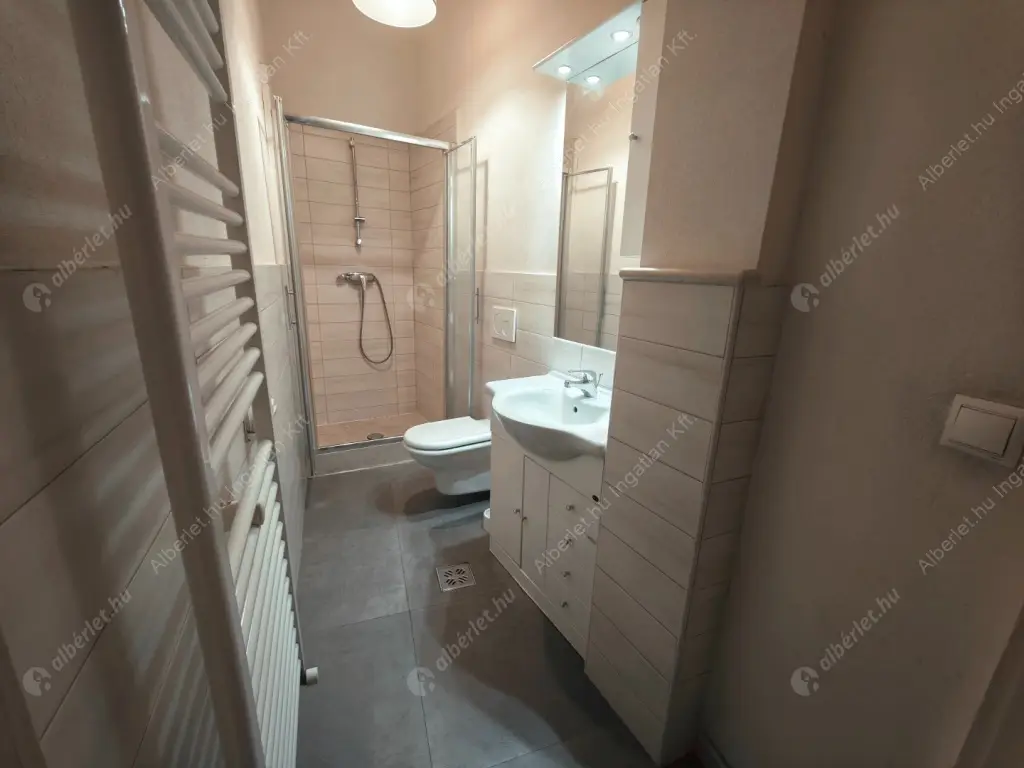 Kiadó albérlet 449000 Ft/hó áron: Budapest, V. kerület  Havas utca. Mérete: 95 nm, 4 szobás | Alberlet.hu - 6622440