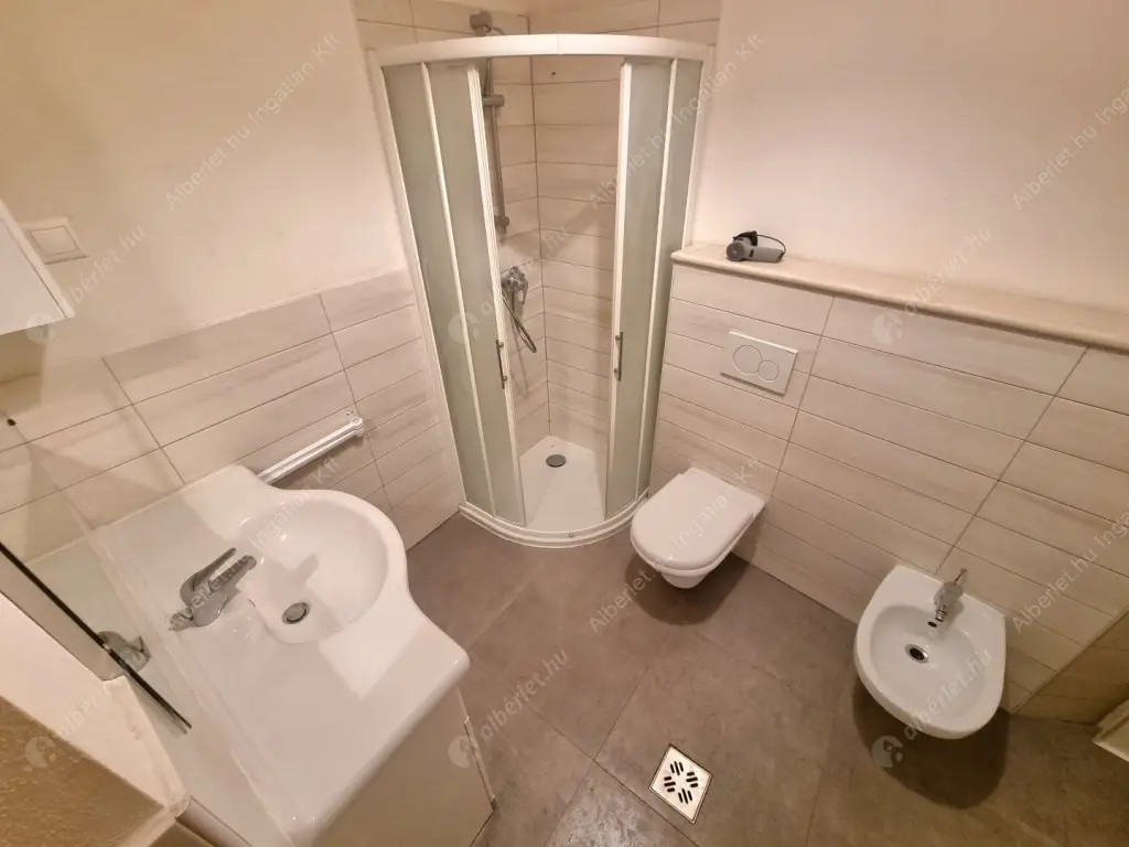 Kiadó albérlet 449000 Ft/hó áron: Budapest, V. kerület  Havas utca. Mérete: 95 nm, 4 szobás | Alberlet.hu - 6624757