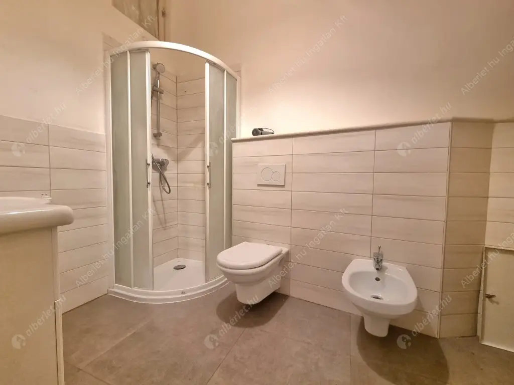 Kiadó albérlet 449000 Ft/hó áron: Budapest, V. kerület  Havas utca. Mérete: 95 nm, 4 szobás | Alberlet.hu - 6624758