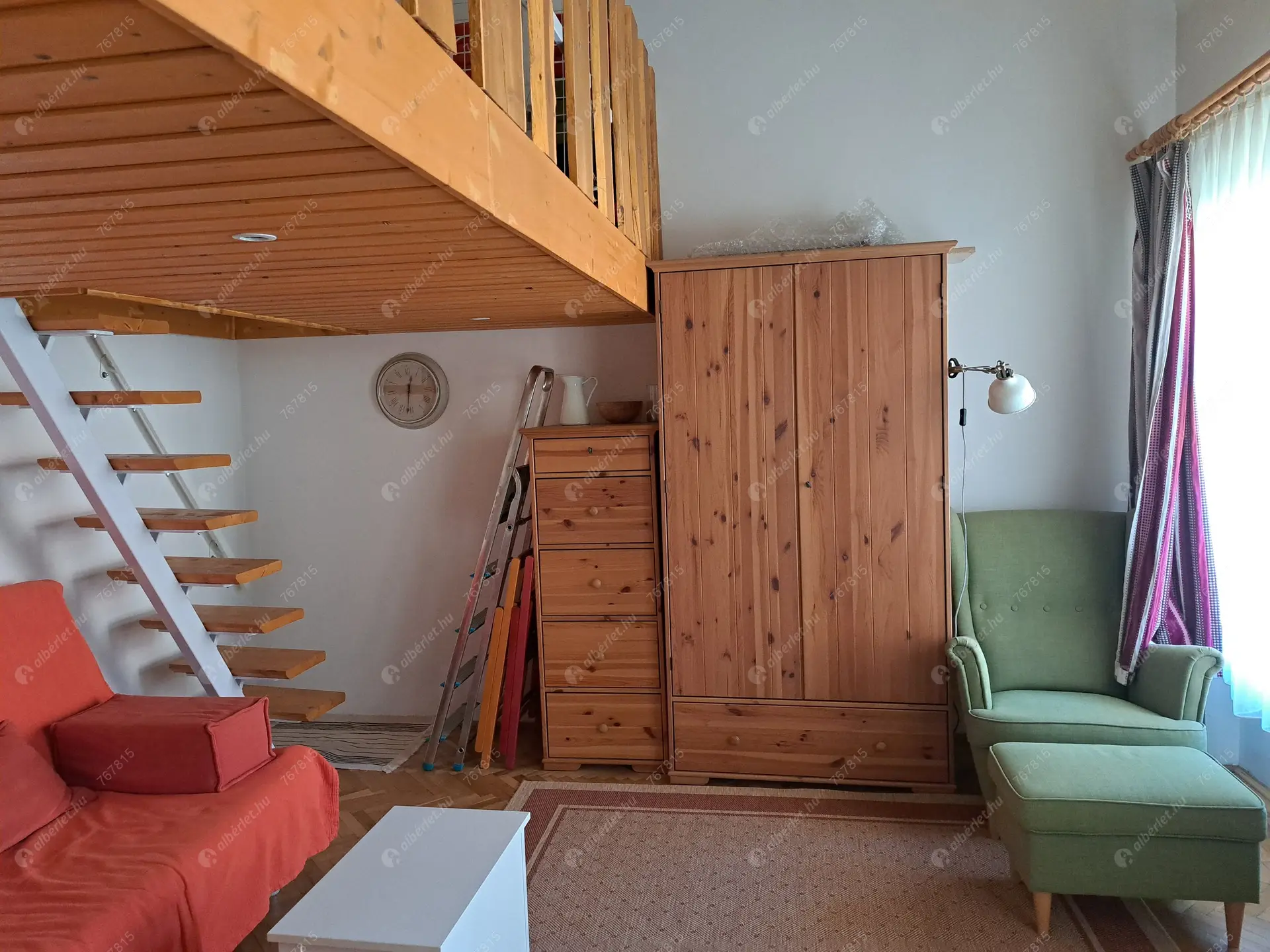 Kiadó albérlet 180000 Ft/hó áron: Budapest, V. kerület  Henszlmann Imre utca. Mérete: 25 nm, 1 szobás | Alberlet.hu - 6531300