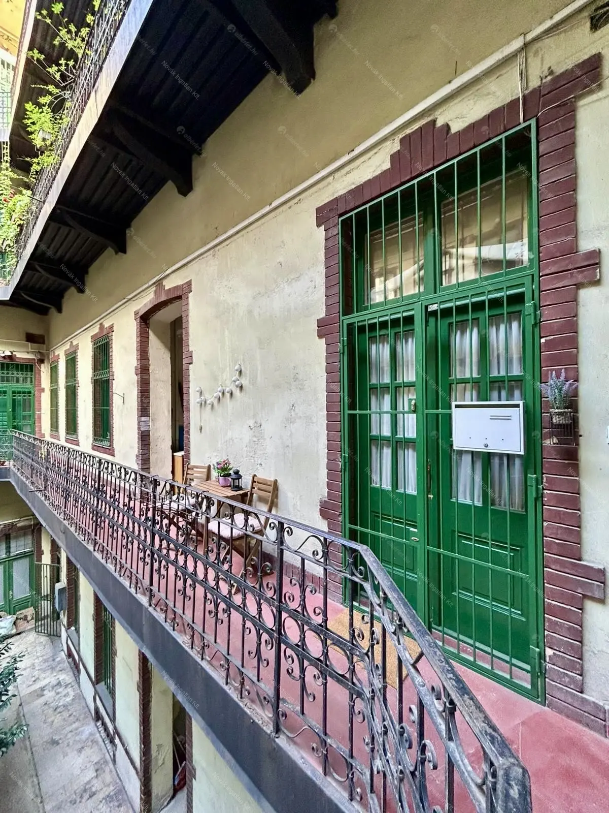 Kiadó albérlet 299000 Ft/hó áron: Budapest, V. kerület  Henszlmann Imre utca. Mérete: 50 nm, 2 szobás | Alberlet.hu - 6655795