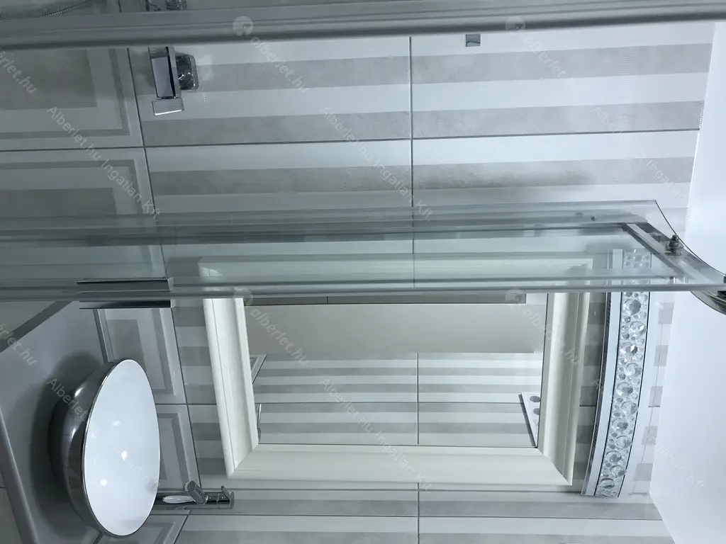 Kiadó albérlet 650000 Ft/hó áron: Budapest, V. kerület  Hercegprímás utca. Mérete: 67 nm, 3 szobás | Alberlet.hu - 3943642