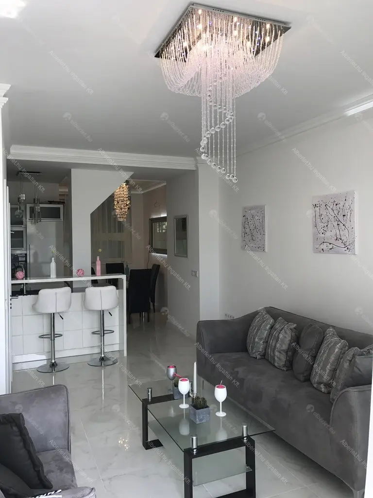 Kiadó albérlet 600000 Ft/hó áron: Budapest, V. kerület  Hercegprímás utca. Mérete: 67 nm, 3 szobás | Alberlet.hu - 6640593