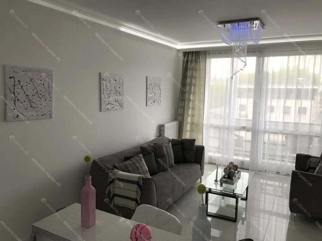 Kiadó albérlet 600000 Ft/hó áron: Budapest, V. kerület  Hercegprímás utca. Mérete: 67 nm, 3 szobás | Alberlet.hu - 6681566