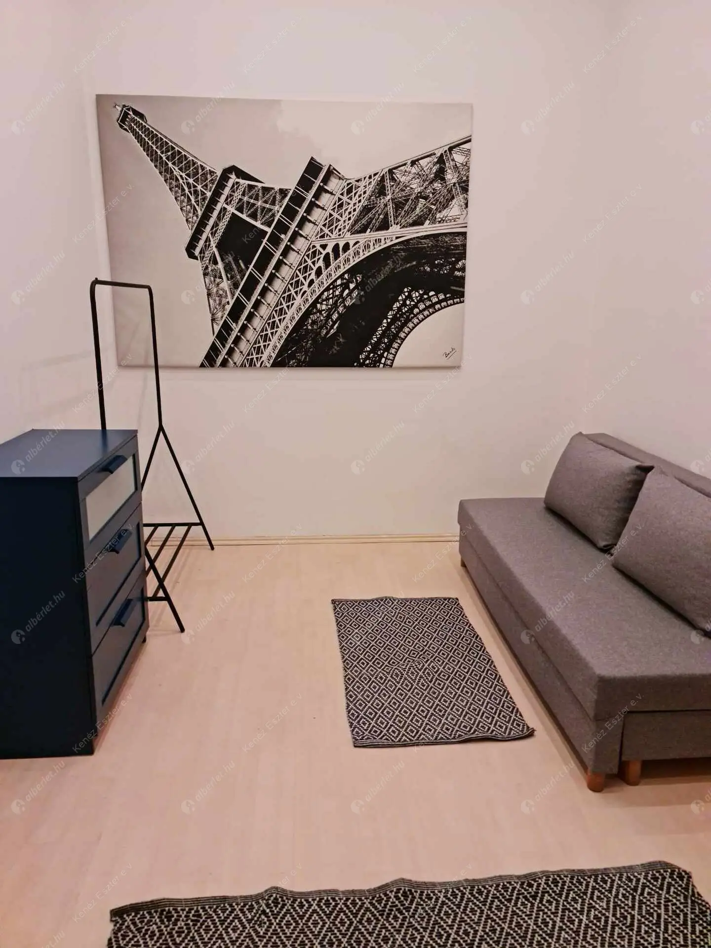 Kiadó albérlet 399000 Ft/hó áron: Budapest, V. kerület  Hold utca. Mérete: 59 nm, 2 szobás | Alberlet.hu - 6479029