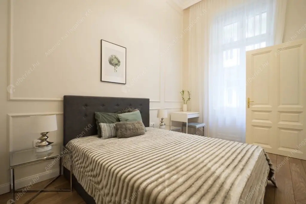 Kiadó albérlet 363000 Ft/hó áron: Budapest, V. kerület  Honvéd utca. Mérete: 54 nm, 2 szobás | Alberlet.hu - 6633387