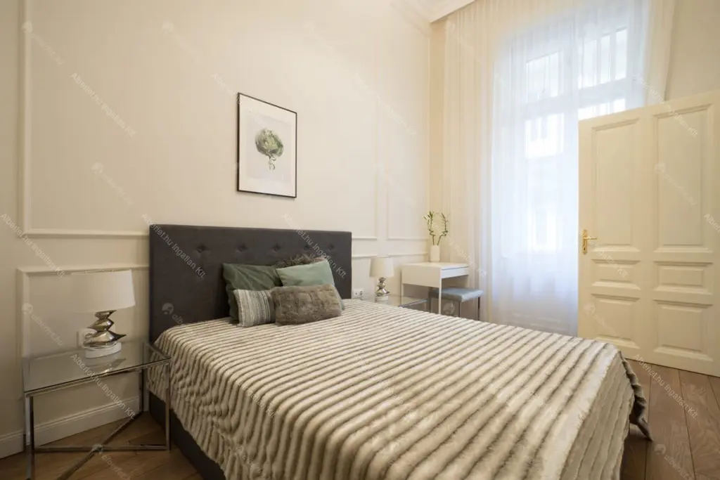 Kiadó albérlet 357000 Ft/hó áron: Budapest, V. kerület  Honvéd utca. Mérete: 54 nm, 2 szobás | Alberlet.hu - 6640574