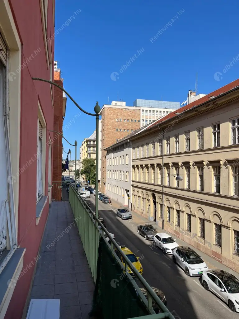 Kiadó albérlet 320000 Ft/hó áron: Budapest, V. kerület  Honvéd utca. Mérete: 56 nm, 2 szobás | Alberlet.hu - 6527994