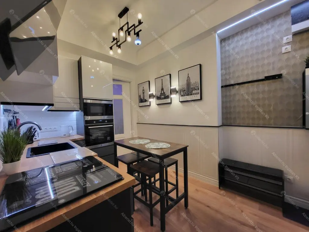 Kiadó albérlet 440000 Ft/hó áron: Budapest, V. kerület  Honvéd utca. Mérete: 60 nm, 2 szobás | Alberlet.hu - 6690856