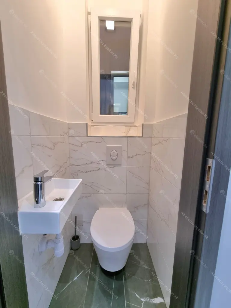 Kiadó albérlet 599000 Ft/hó áron: Budapest, V. kerület  Honvéd utca. Mérete: 72 nm, 3 szobás | Alberlet.hu - 6692137