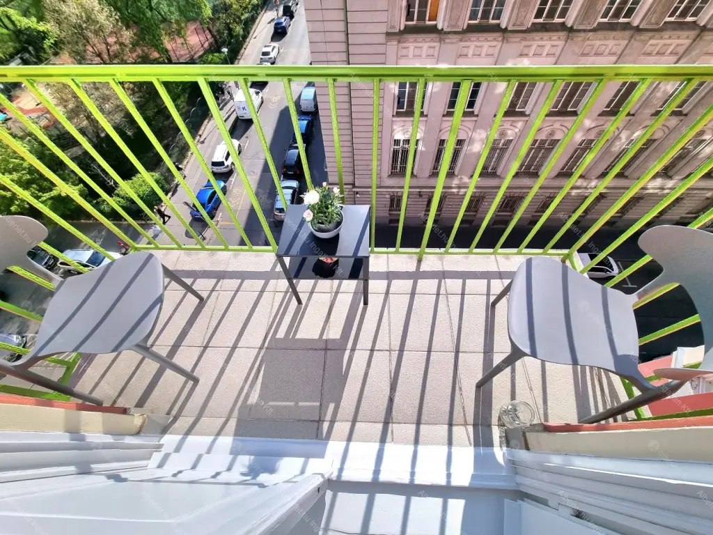 Kiadó albérlet 599000 Ft/hó áron: Budapest, V. kerület  Honvéd utca. Mérete: 72 nm, 3 szobás | Alberlet.hu - 6692145