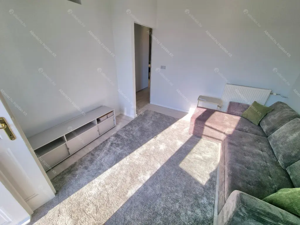 Kiadó albérlet 599000 Ft/hó áron: Budapest, V. kerület  Honvéd utca. Mérete: 72 nm, 3 szobás | Alberlet.hu - 6692146