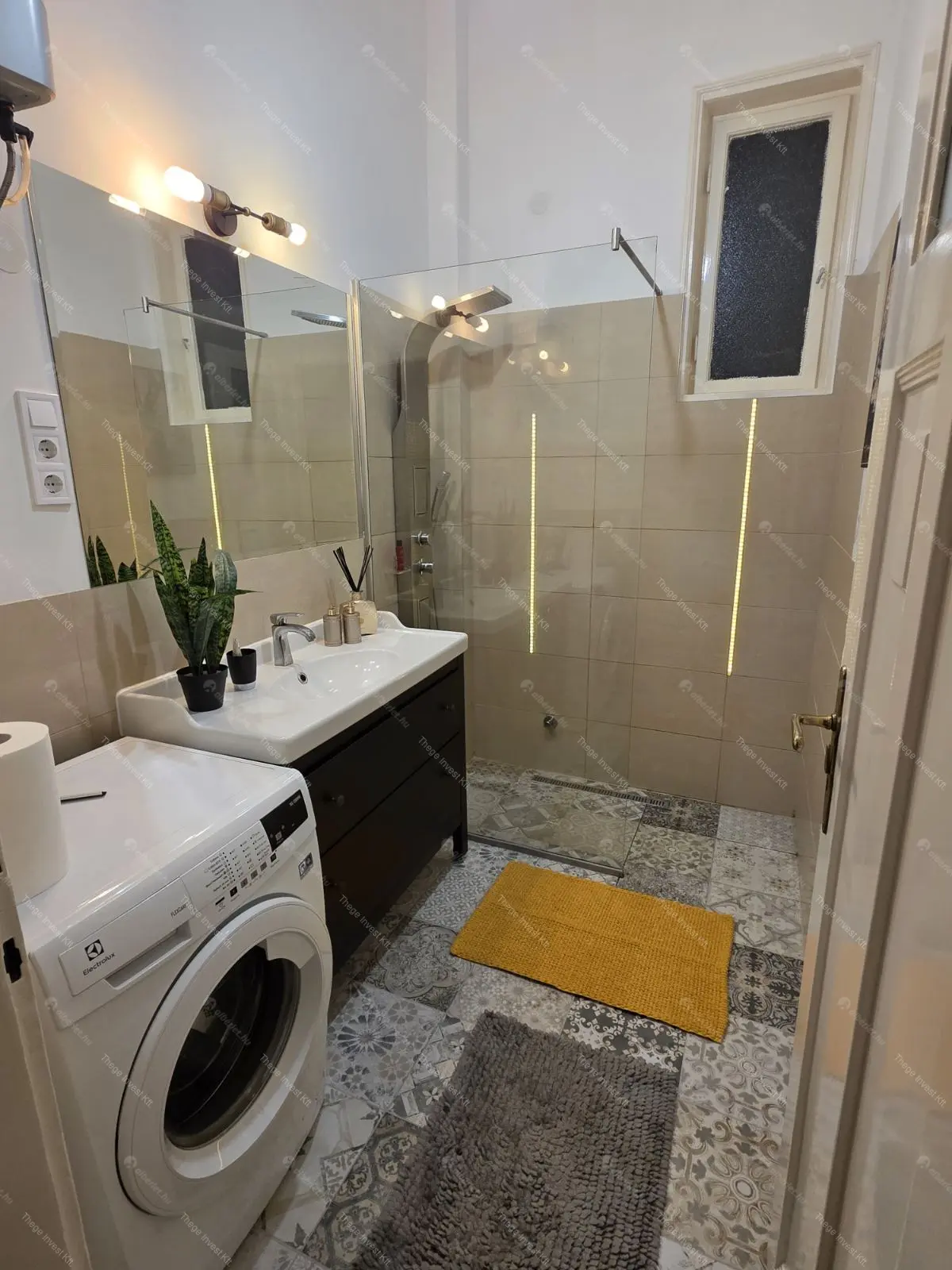 Kiadó albérlet 380000 Ft/hó áron: Budapest, V. kerület  Honvéd utca. Mérete: 75 nm, 2 szobás | Alberlet.hu - 6666271