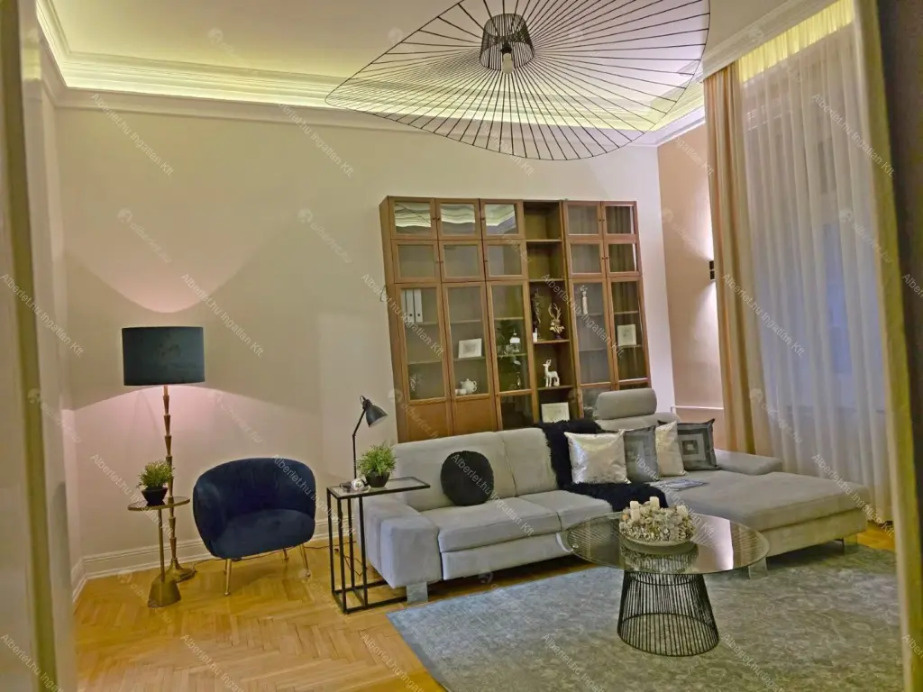 Kiadó albérlet 380000 Ft/hó áron: Budapest, V. kerület  Honvéd utca. Mérete: 75 nm, 2 szobás | Alberlet.hu - 6696952