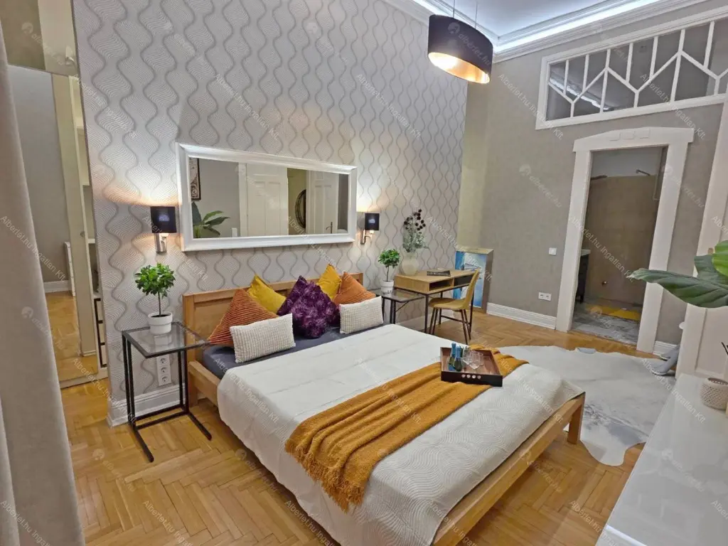 Kiadó albérlet 380000 Ft/hó áron: Budapest, V. kerület  Honvéd utca. Mérete: 75 nm, 2 szobás | Alberlet.hu - 6696961