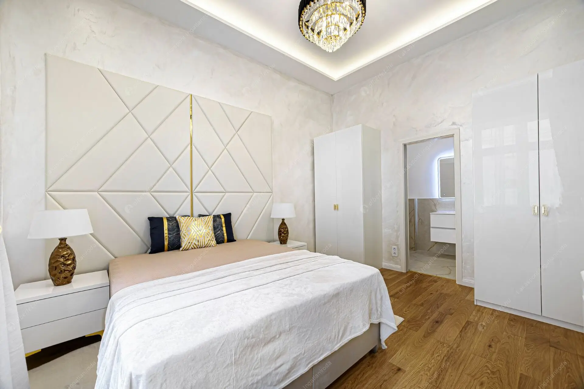 Kiadó albérlet 765000 Ft/hó áron: Budapest, V. kerület  Honvéd utca. Mérete: 80 nm, 3 szobás | Alberlet.hu - 6283694