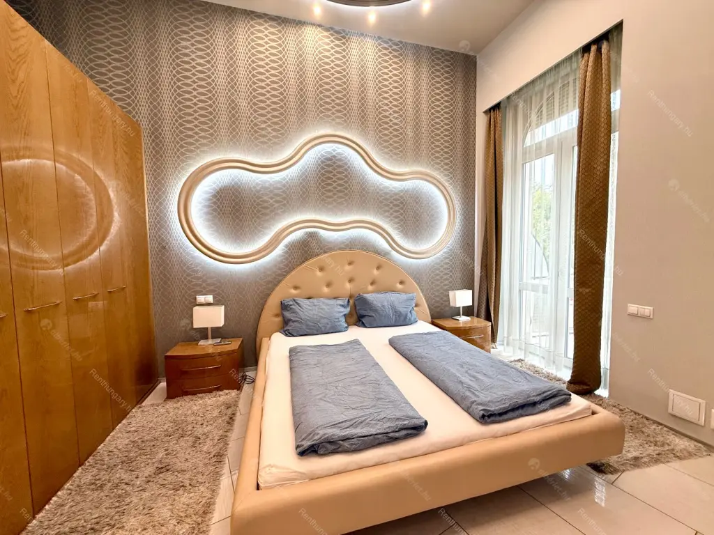 Kiadó albérlet 611000 Ft/hó áron: Budapest, V. kerület  Irányi utca. Mérete: 100 nm, 3 szobás | Alberlet.hu - 6639836