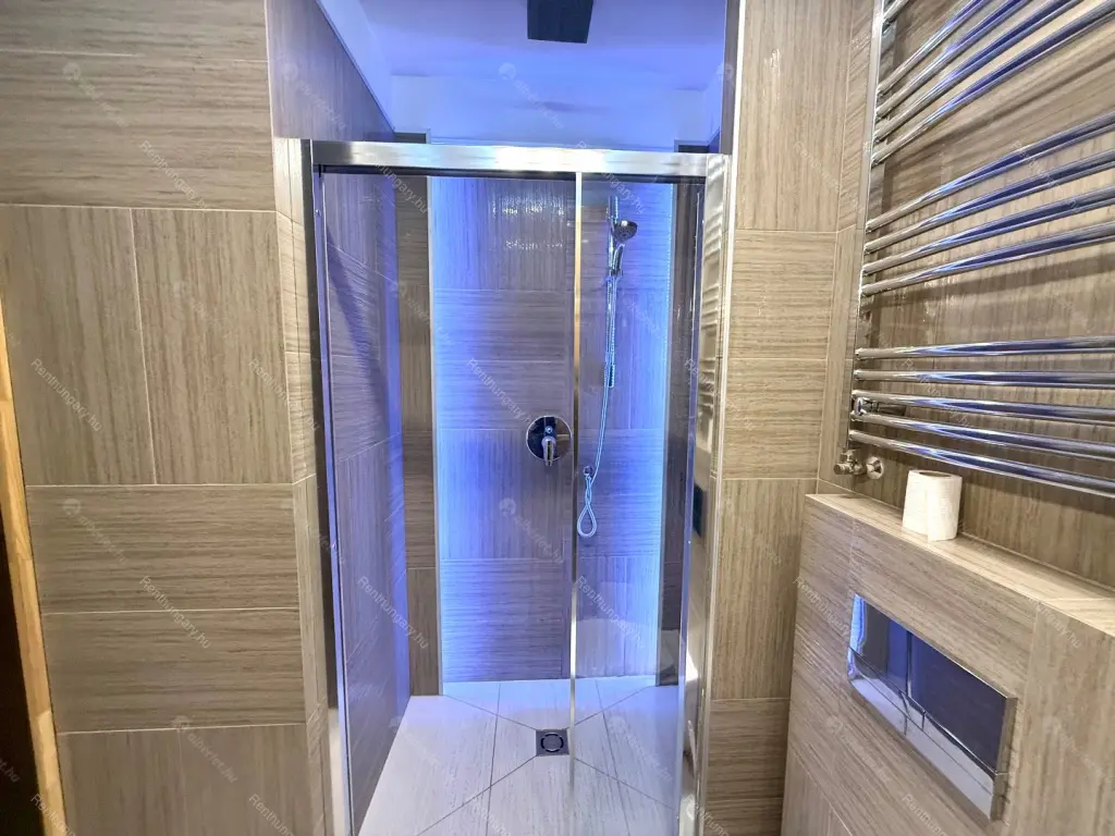 Kiadó albérlet 611000 Ft/hó áron: Budapest, V. kerület  Irányi utca. Mérete: 100 nm, 3 szobás | Alberlet.hu - 6639839