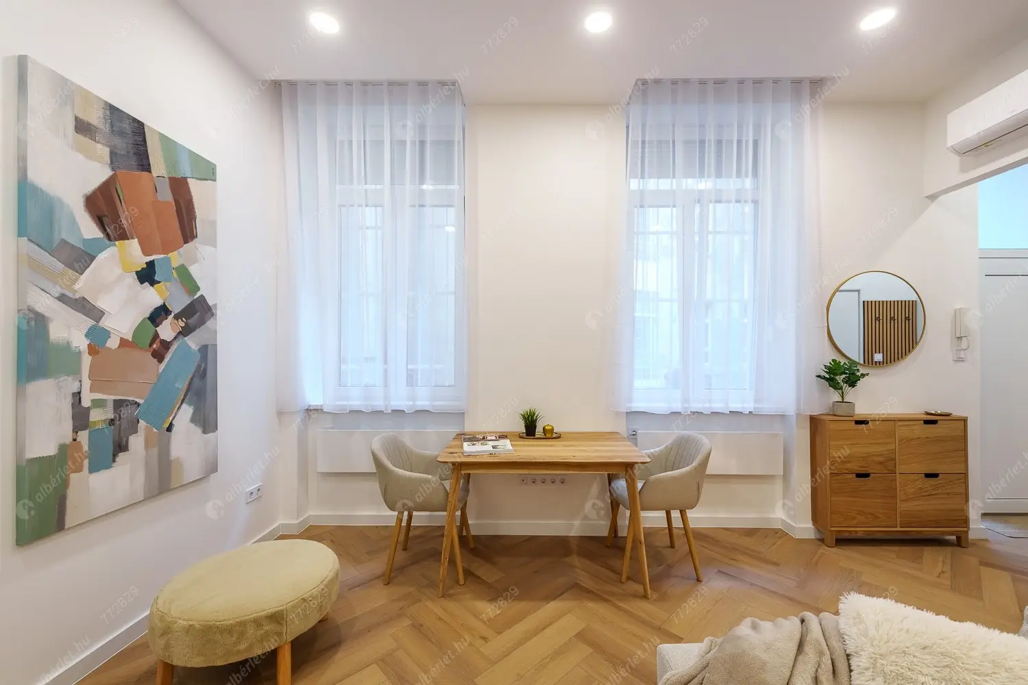 Kiadó albérlet 382000 Ft/hó áron: Budapest, V. kerület  József Attila utca. Mérete: 41 nm, 1 szobás | Alberlet.hu - 6620149