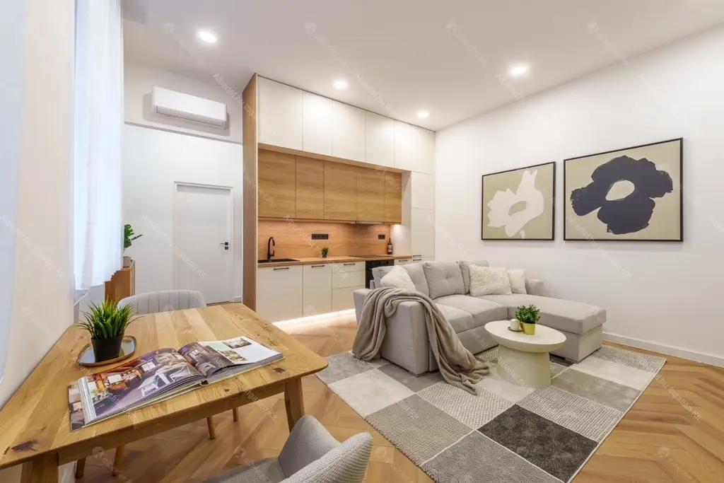 Kiadó albérlet 385000 Ft/hó áron: Budapest, V. kerület  József Attila utca. Mérete: 41 nm, 2 szobás | Alberlet.hu - 6652003