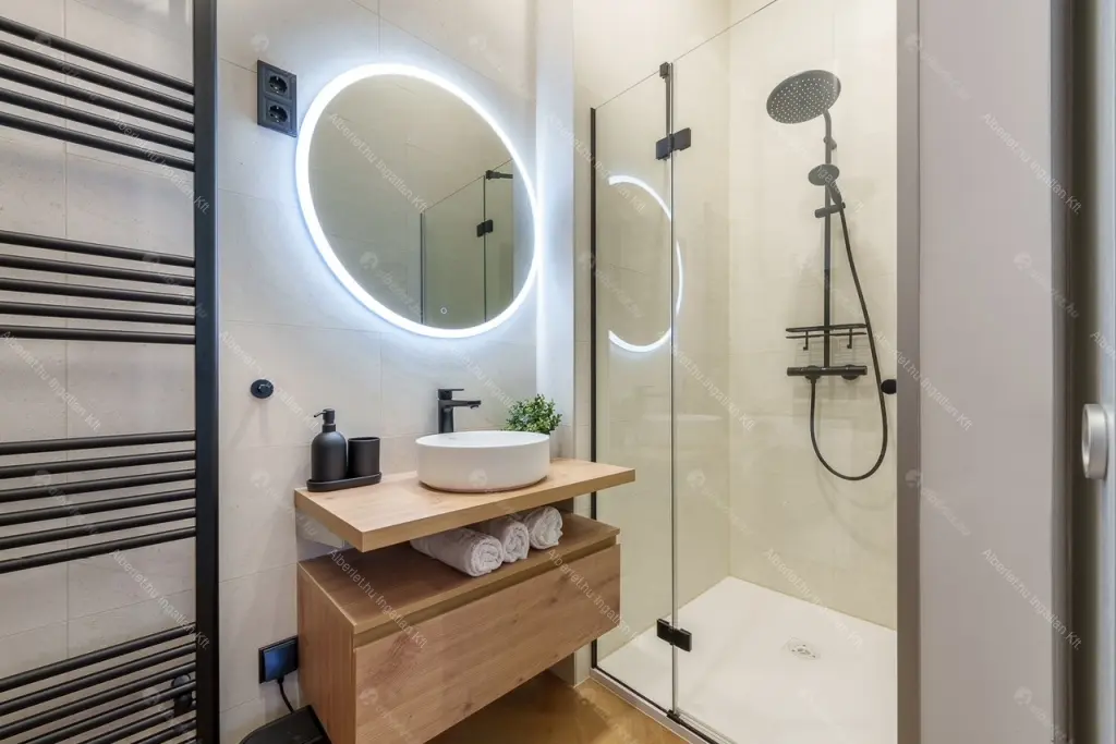 Kiadó albérlet 385000 Ft/hó áron: Budapest, V. kerület  József Attila utca. Mérete: 41 nm, 2 szobás | Alberlet.hu - 6652012