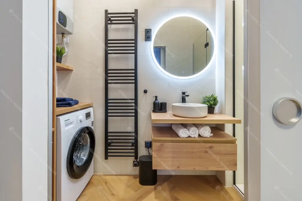 Kiadó albérlet 385000 Ft/hó áron: Budapest, V. kerület  József Attila utca. Mérete: 41 nm, 2 szobás | Alberlet.hu - 6652013