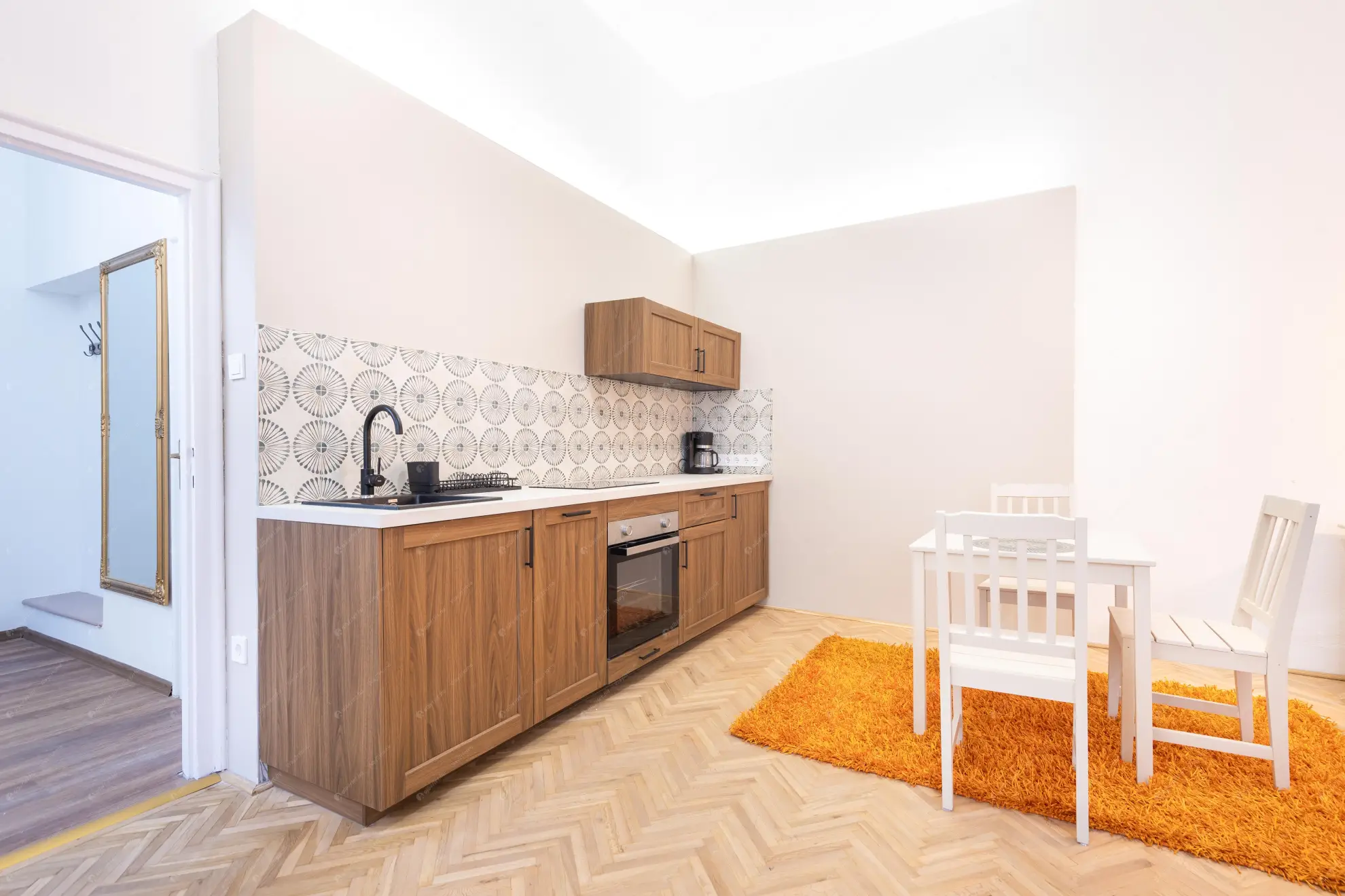 Kiadó albérlet 270000 Ft/hó áron: Budapest, V. kerület  József Attila utca. Mérete: 42 nm, 2 szobás | Alberlet.hu - 6627300