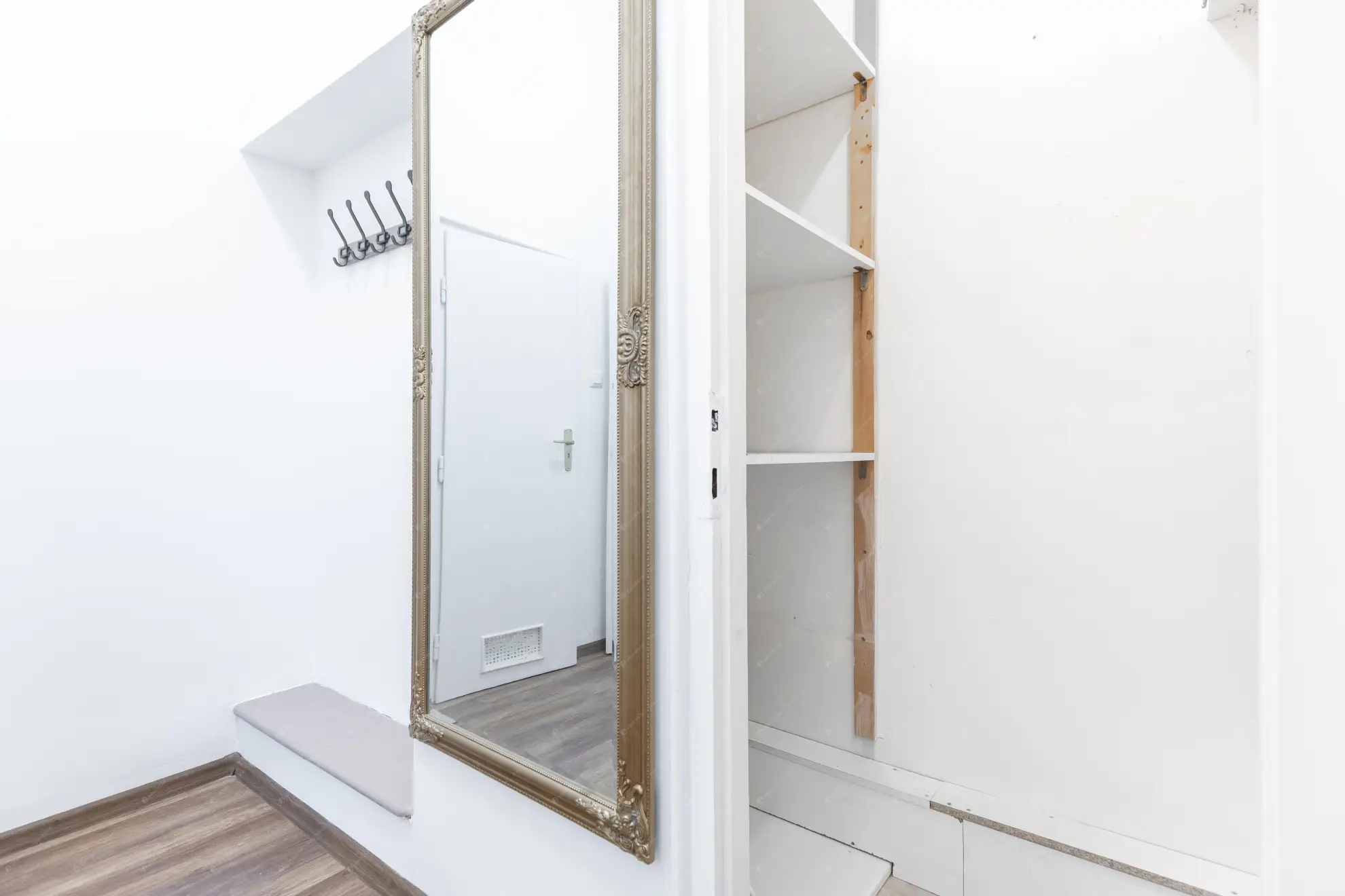 Kiadó albérlet 270000 Ft/hó áron: Budapest, V. kerület  József Attila utca. Mérete: 42 nm, 2 szobás | Alberlet.hu - 6627312