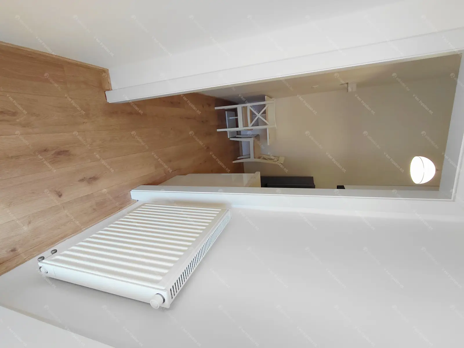 Kiadó albérlet 320000 Ft/hó áron: Budapest, V. kerület  József Attila utca. Mérete: 48 nm, 1 szobás | Alberlet.hu - 6703099