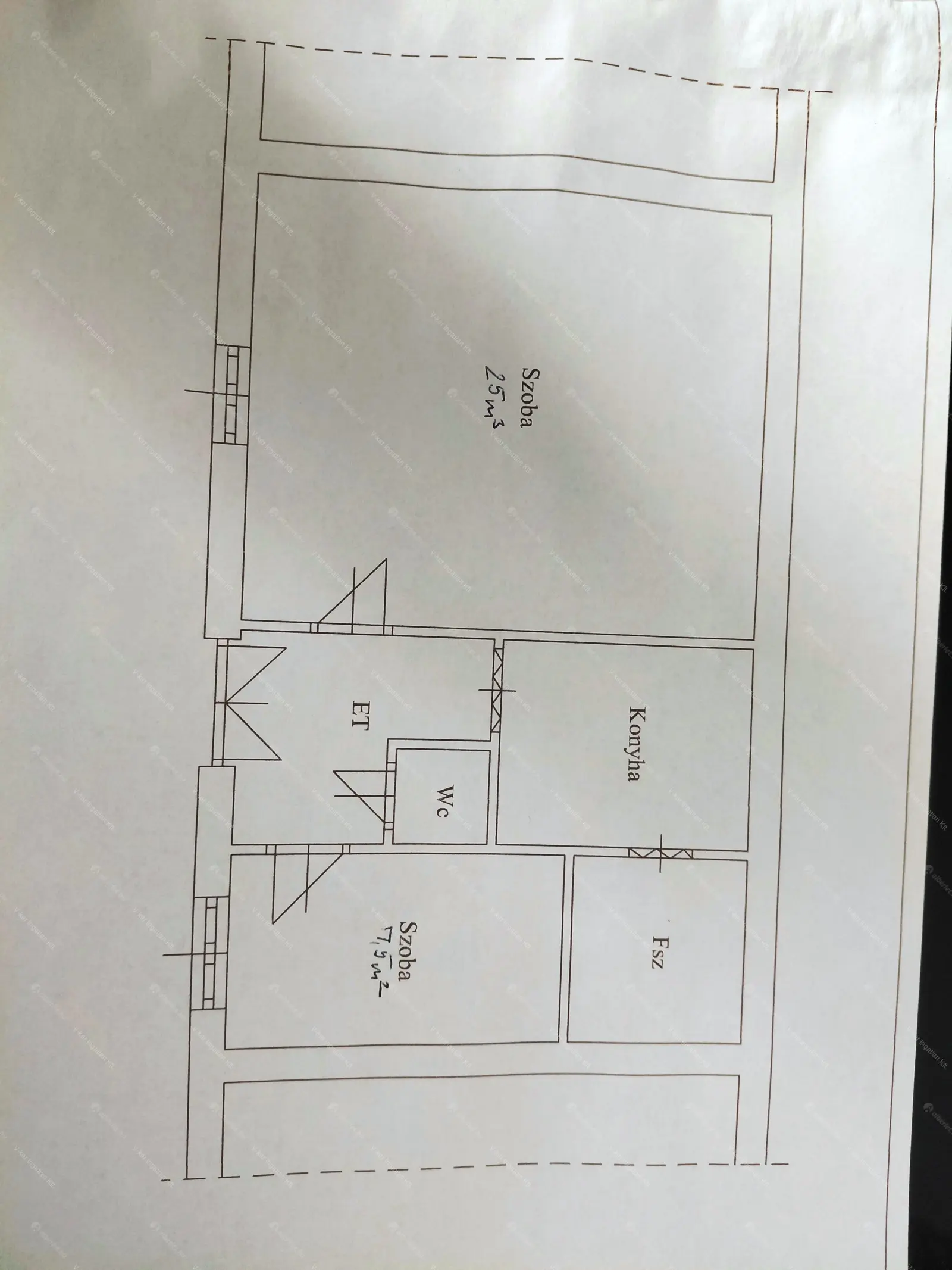 Kiadó albérlet 320000 Ft/hó áron: Budapest, V. kerület  József Attila utca. Mérete: 48 nm, 1 szobás | Alberlet.hu - 6703106