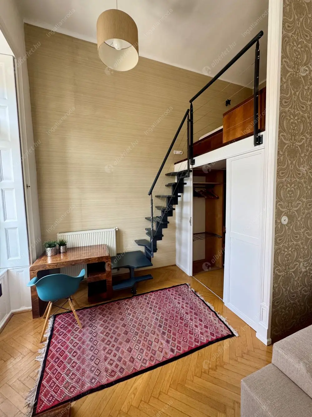 Kiadó albérlet 320000 Ft/hó áron: Budapest, V. kerület  József Attila utca. Mérete: 50 nm, 1 szobás | Alberlet.hu - 6585049