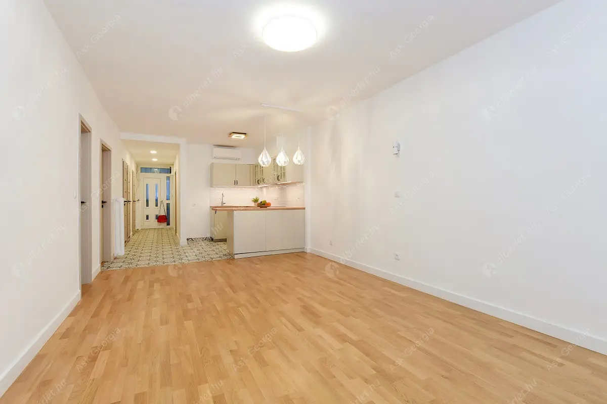 Kiadó albérlet 400000 Ft/hó áron: Budapest, V. kerület  József nádor tér. Mérete: 59 nm, 2 szobás | Alberlet.hu - 6628224