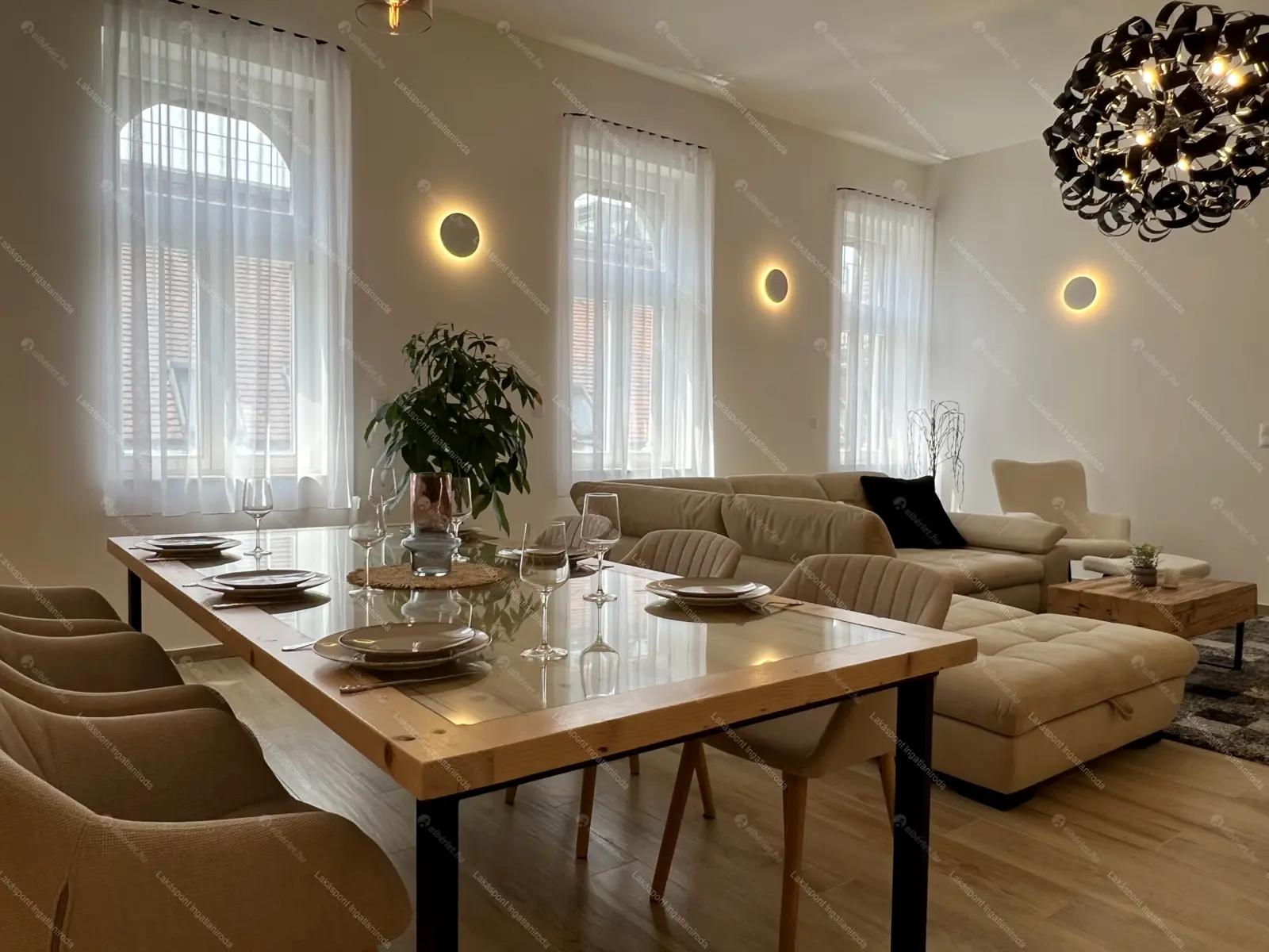 Kiadó albérlet 909000 Ft/hó áron: Budapest, V. kerület  Kálmán Imre utca. Mérete: 112 nm, 3 szobás | Alberlet.hu - 6699742