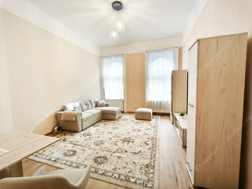 Kiadó albérlet 220000 Ft/hó áron: Budapest, V. kerület  Kálmán Imre utca. Mérete: 38 nm, 1 szobás | Alberlet.hu - 6567008