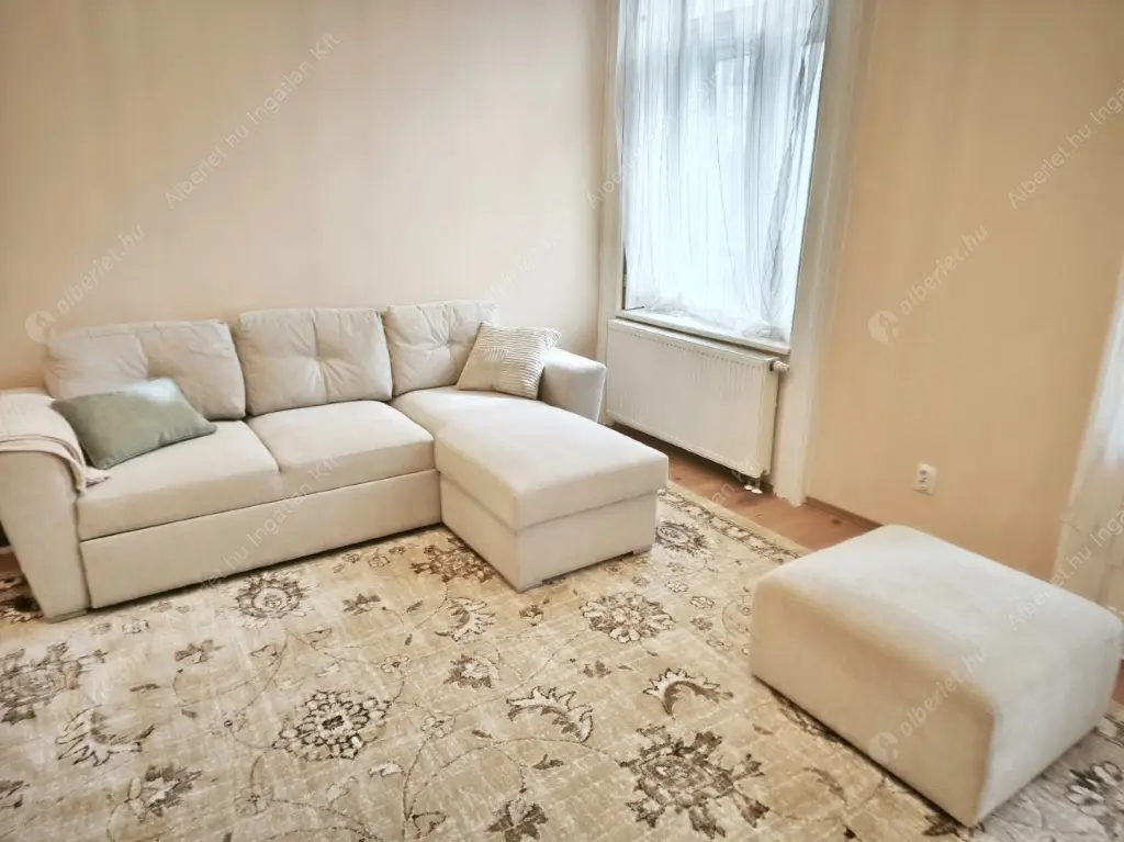 Kiadó albérlet 220000 Ft/hó áron: Budapest, V. kerület  Kálmán Imre utca. Mérete: 38 nm, 1 szobás | Alberlet.hu - 6567009