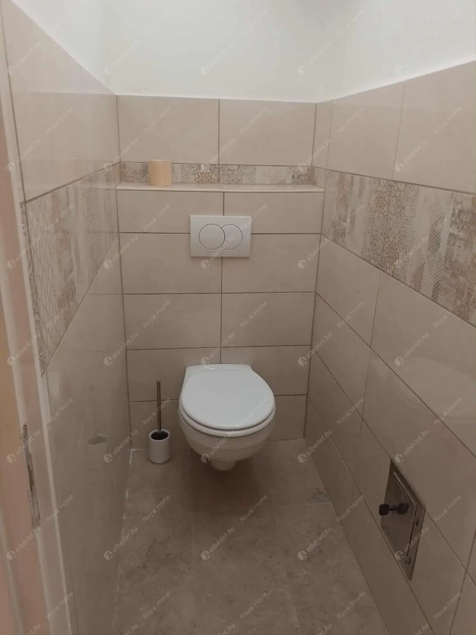 Kiadó albérlet 235000 Ft/hó áron: Budapest, V. kerület  Kálmán Imre utca. Mérete: 38 nm, 1 szobás | Alberlet.hu - 6577917