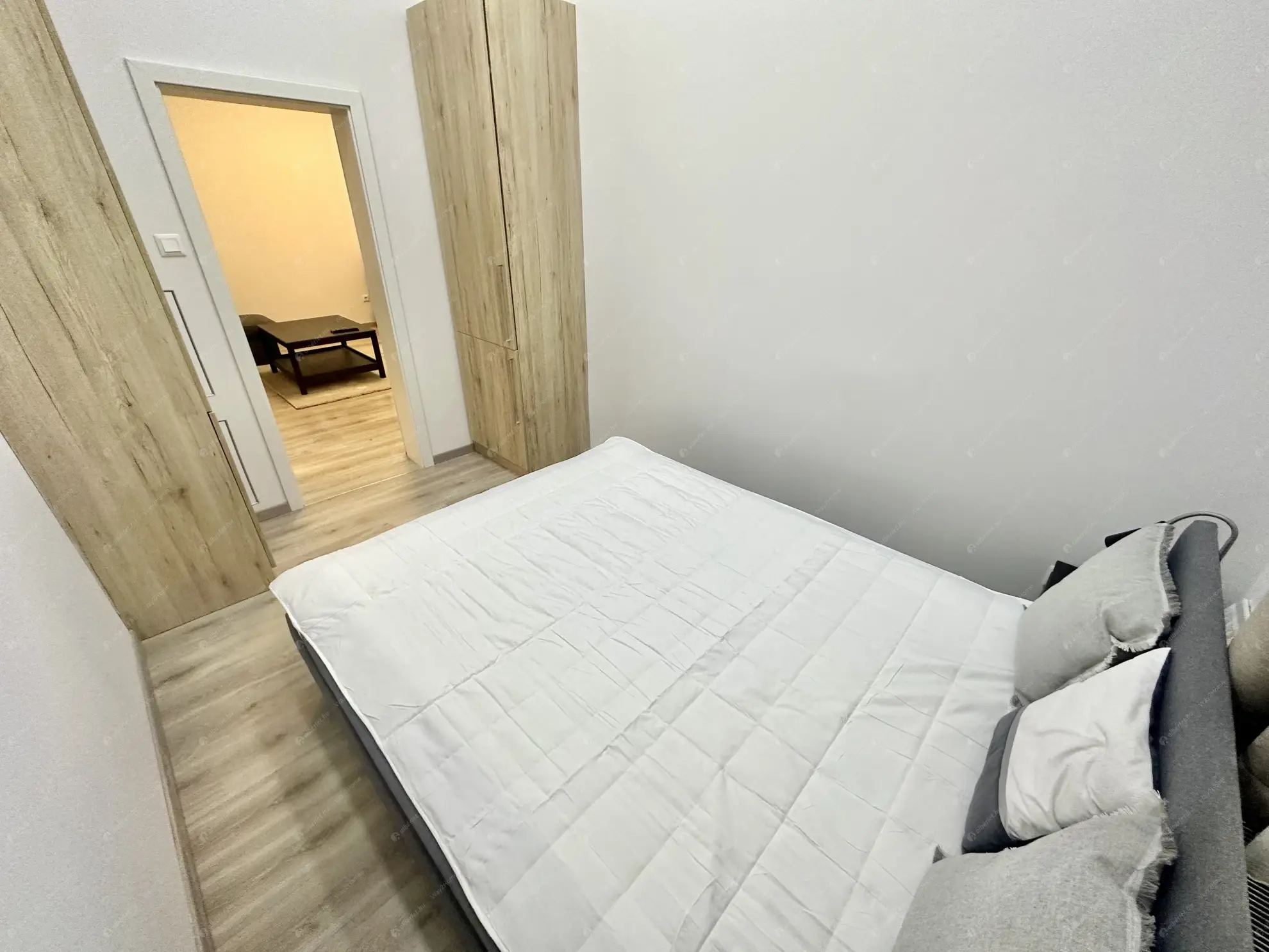 Kiadó albérlet 230000 Ft/hó áron: Budapest, V. kerület  Kálmán Imre utca. Mérete: 42 nm, 2 szobás | Alberlet.hu - 6627990