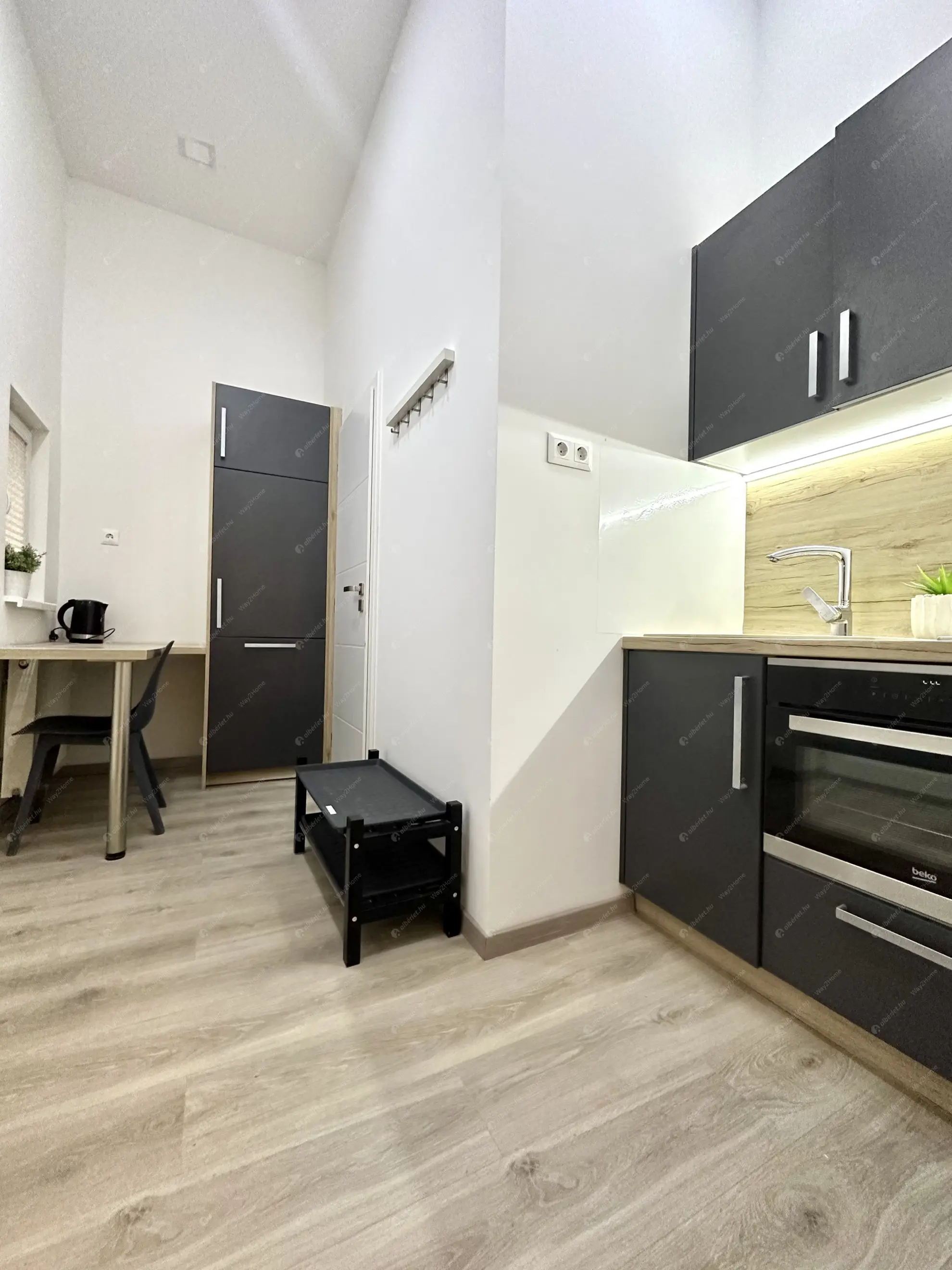 Kiadó albérlet 230000 Ft/hó áron: Budapest, V. kerület  Kálmán Imre utca. Mérete: 42 nm, 2 szobás | Alberlet.hu - 6628005