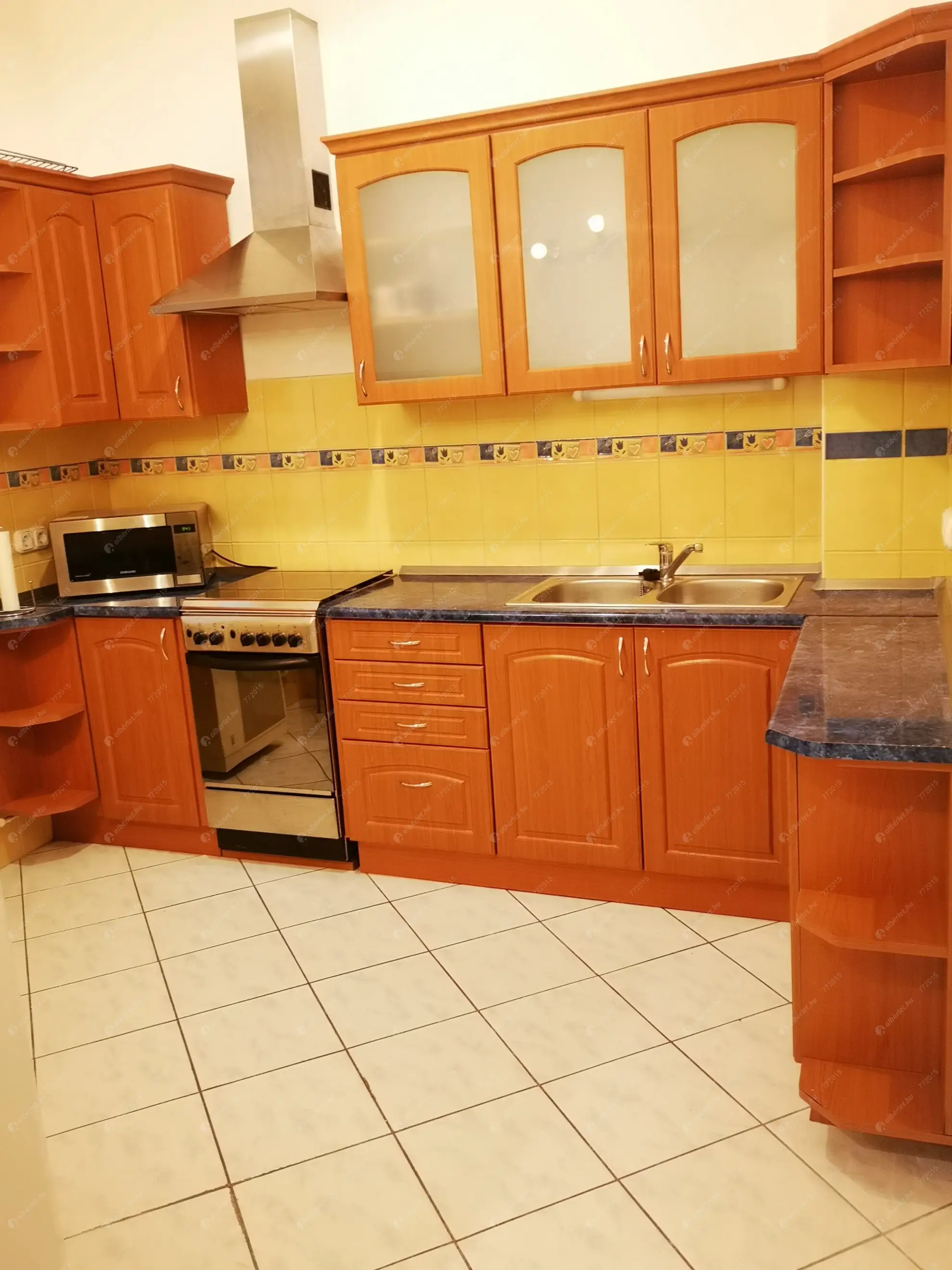 Kiadó albérlet 250000 Ft/hó áron: Budapest, V. kerület  Károly körút. Mérete: 55 nm, 2 szobás | Alberlet.hu - 6602223