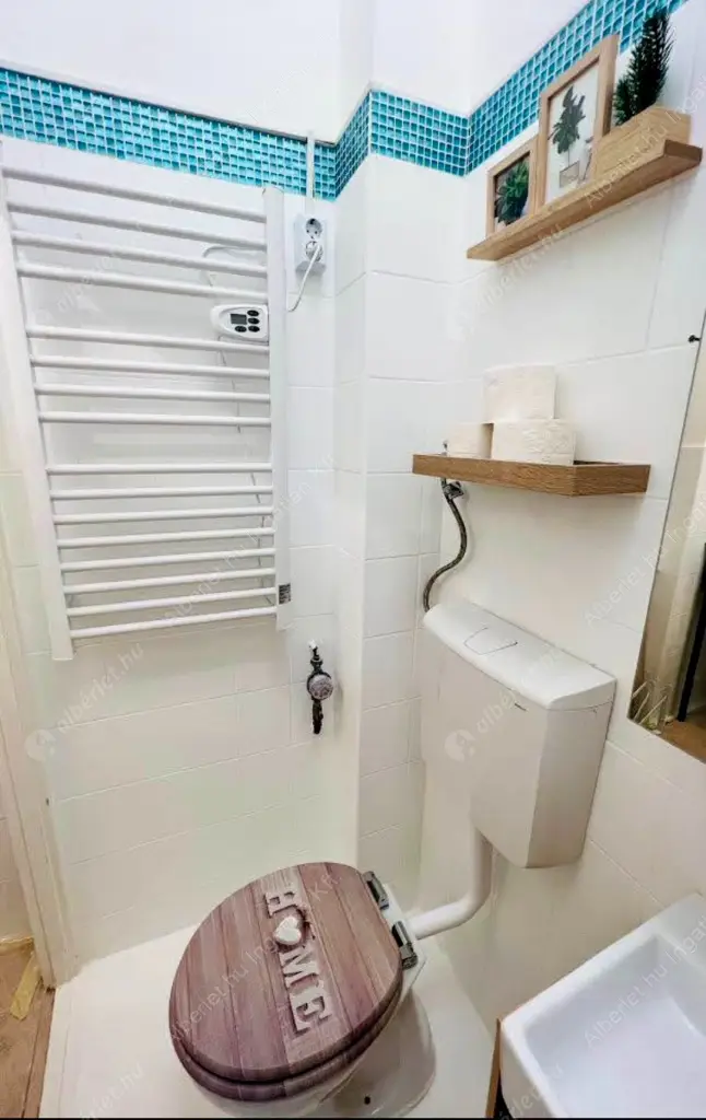 Kiadó albérlet 260000 Ft/hó áron: Budapest, V. kerület  Kecskeméti utca. Mérete: 22 nm, 1 szobás | Alberlet.hu - 6615898