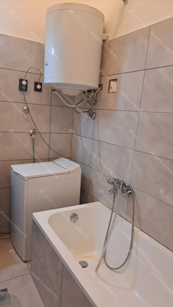 Kiadó albérlet 250000 Ft/hó áron: Budapest, V. kerület  Kecskeméti utca. Mérete: 39 nm, 1 szobás | Alberlet.hu - 6654961