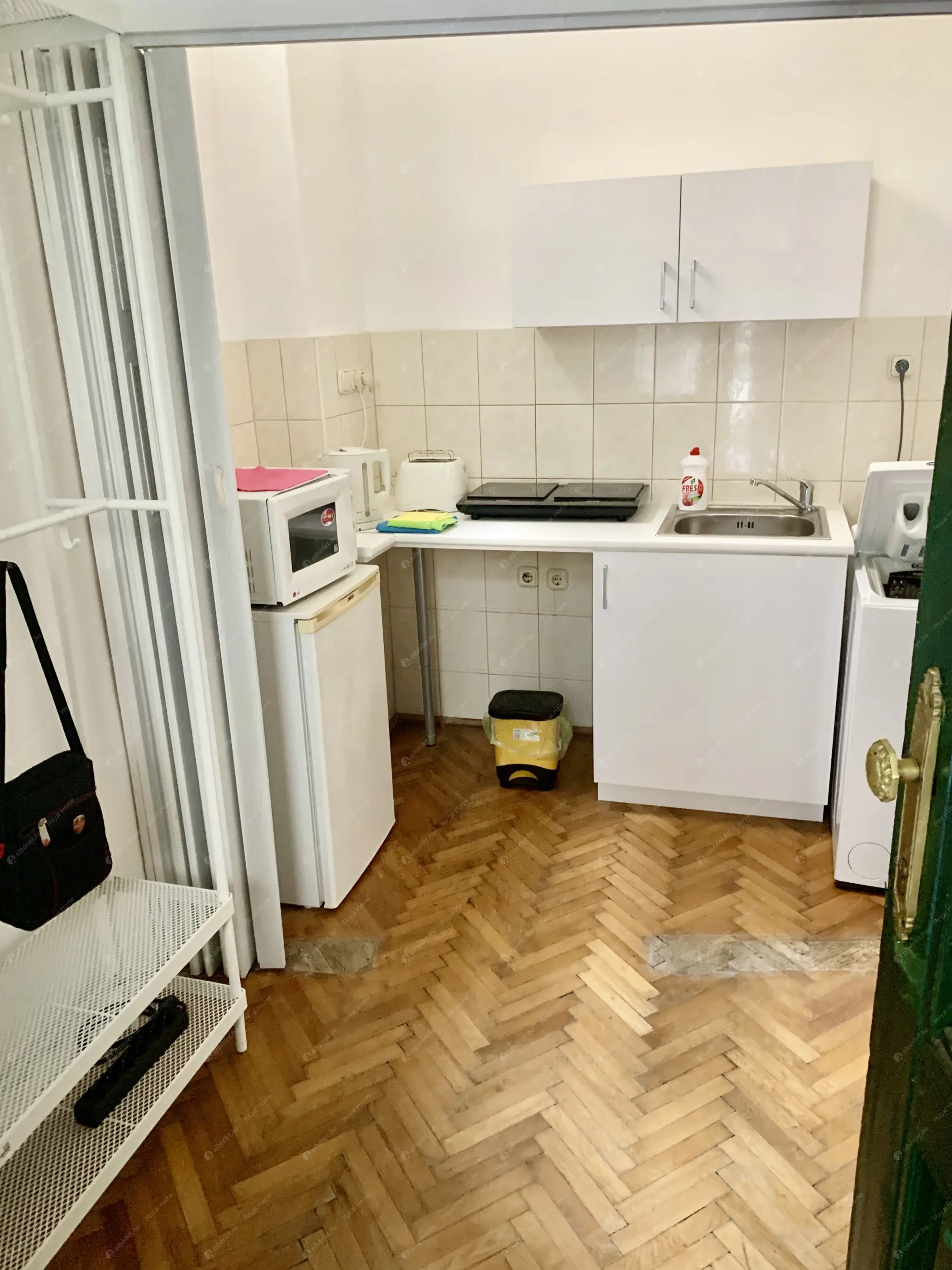 Kiadó albérlet 199000 Ft/hó áron: Budapest, V. kerület  Kecskeméti utca. Mérete: 40 nm, 1 szobás | Alberlet.hu - 6576690