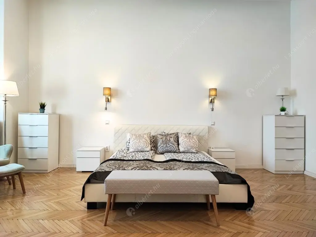 Kiadó albérlet 379000 Ft/hó áron: Budapest, V. kerület  Kecskeméti utca. Mérete: 66 nm, 2 szobás | Alberlet.hu - 6557084