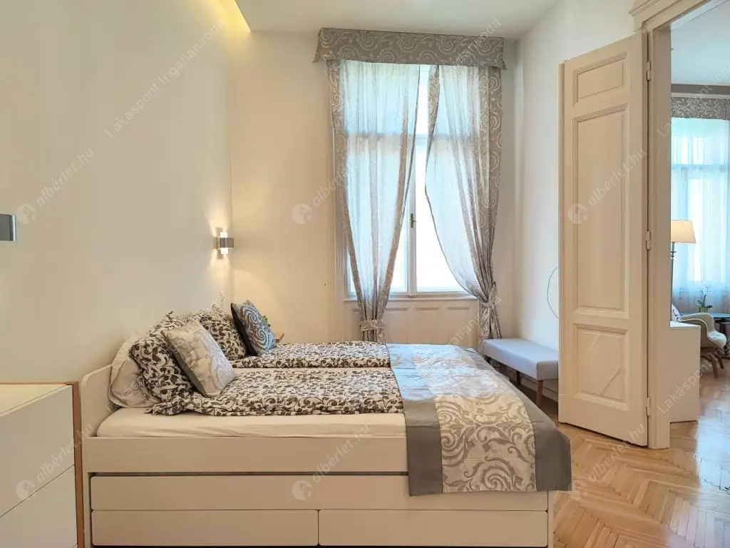 Kiadó albérlet 379000 Ft/hó áron: Budapest, V. kerület  Kecskeméti utca. Mérete: 66 nm, 2 szobás | Alberlet.hu - 6557087