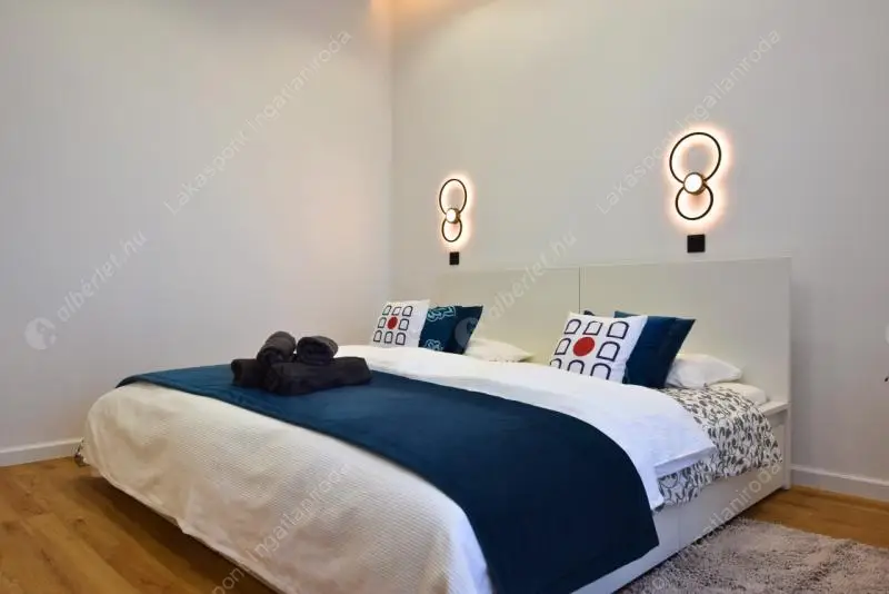 Kiadó albérlet 763000 Ft/hó áron: Budapest, V. kerület  Kecskeméti utca. Mérete: 90 nm, 2 szobás | Alberlet.hu - 6529794